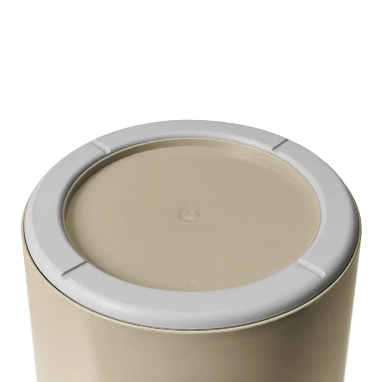 Yeti Loadout Bucket Tan Yeti