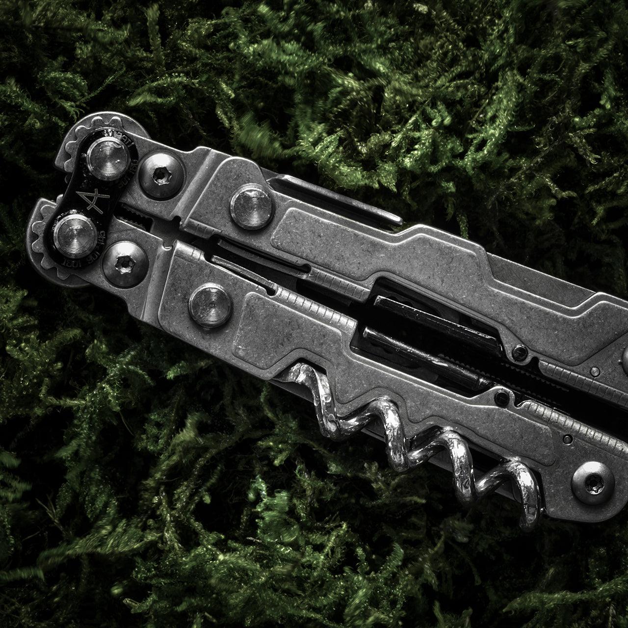 SOG MULTI-TOOL POWERLITRE (BEAD BLAST) - Horizon Leisure