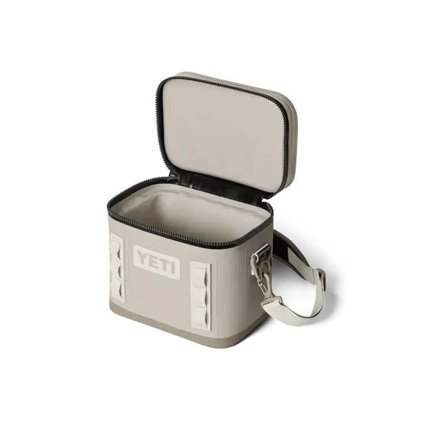 Yeti Hopper Flip 8 Cape Taupe Horizon Leisure