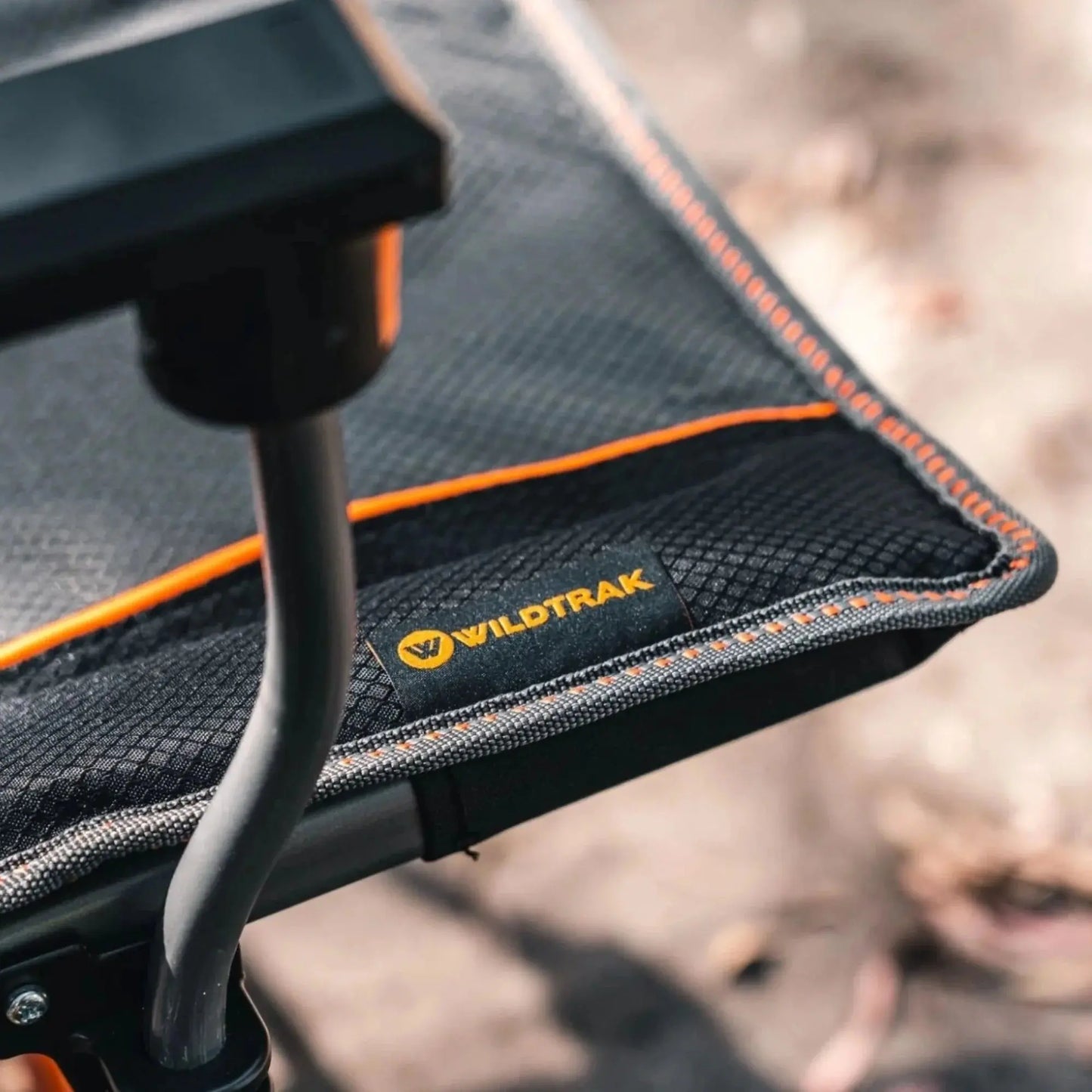 Cheynes Solid Arm Camping Chair
