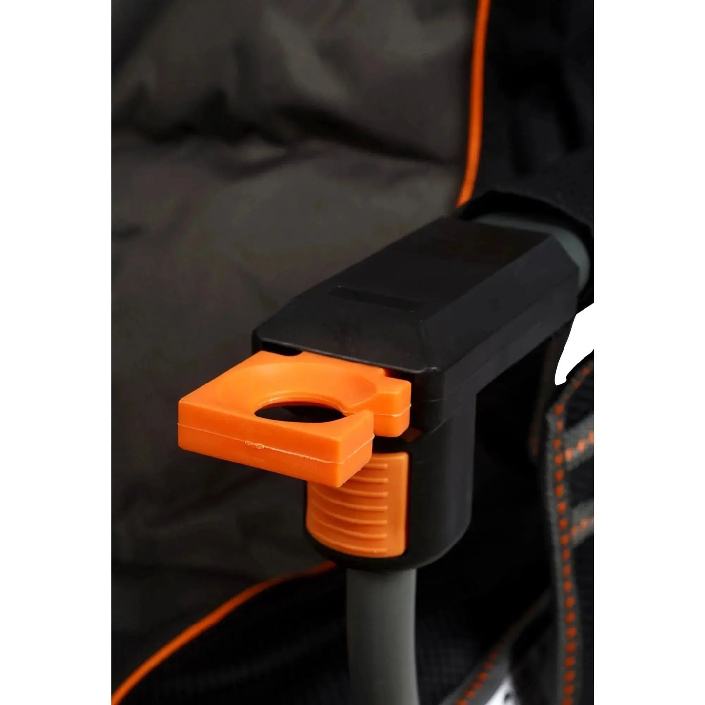 Cheynes Solid Arm Camping Chair